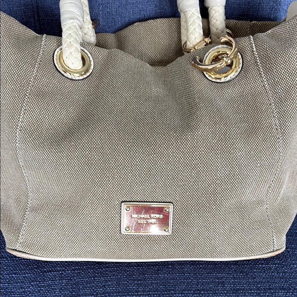 Michael Kors Tan Shoulder Bag with Gold Accents